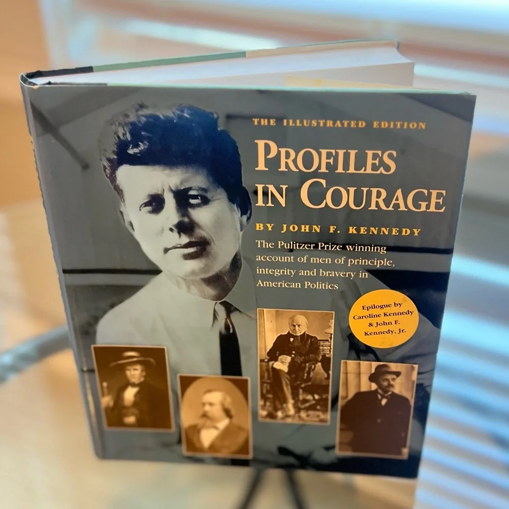 John F Kennedy Profiles in Courage Hardcover Book